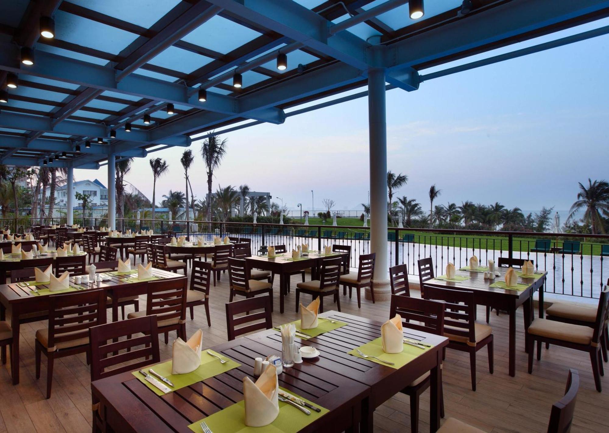Sanya Seacube Holiday Hotel Kültér fotó
